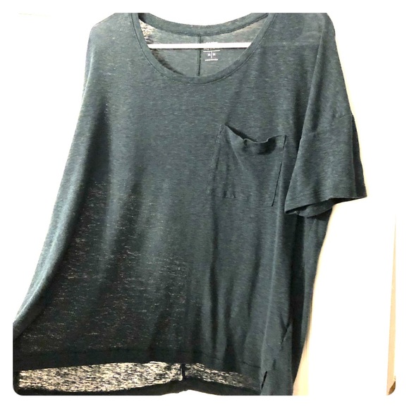 Old Navy boyfriend tee - Picture 1 of 3